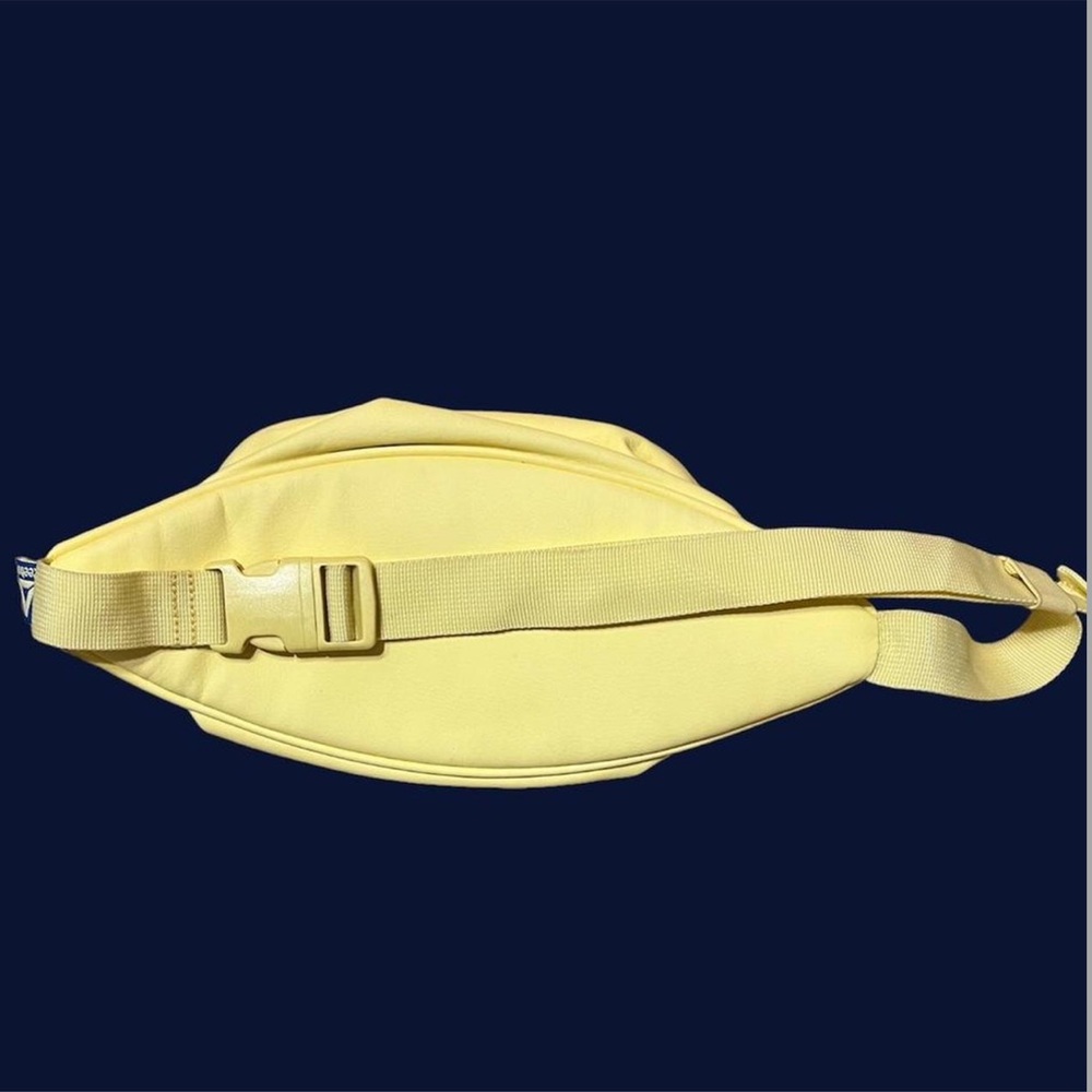 Yellow Reebok Fanny pack - Picture 2 of 3